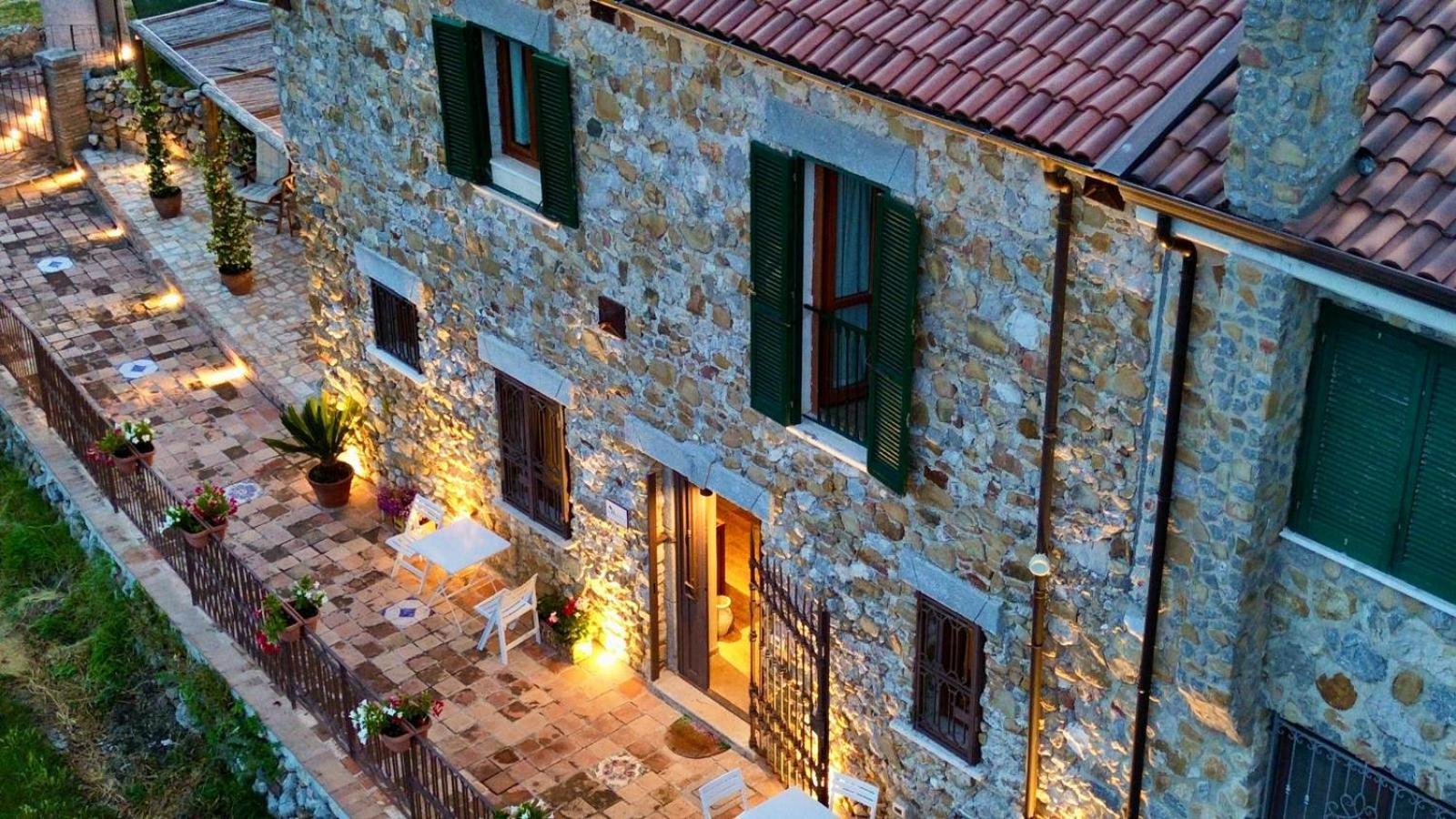 サレルノ La Riggiola Bed & Breakfast エクステリア 写真